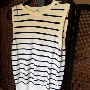 Zara Women's Navy and Cream Striped Tank Top